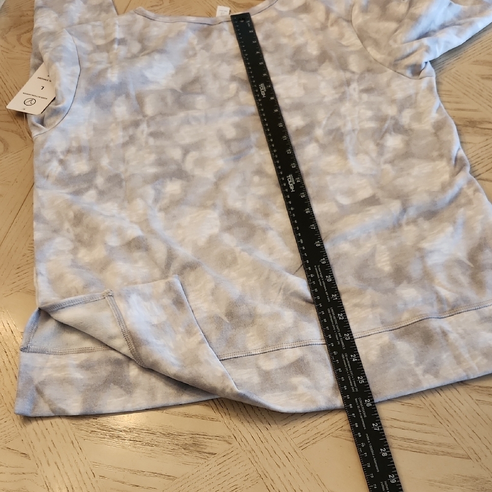 VOGO Athletica Gray Tie-Dye Fleece Lined Sweatshirt Womens NEW - Picture 5 of 6